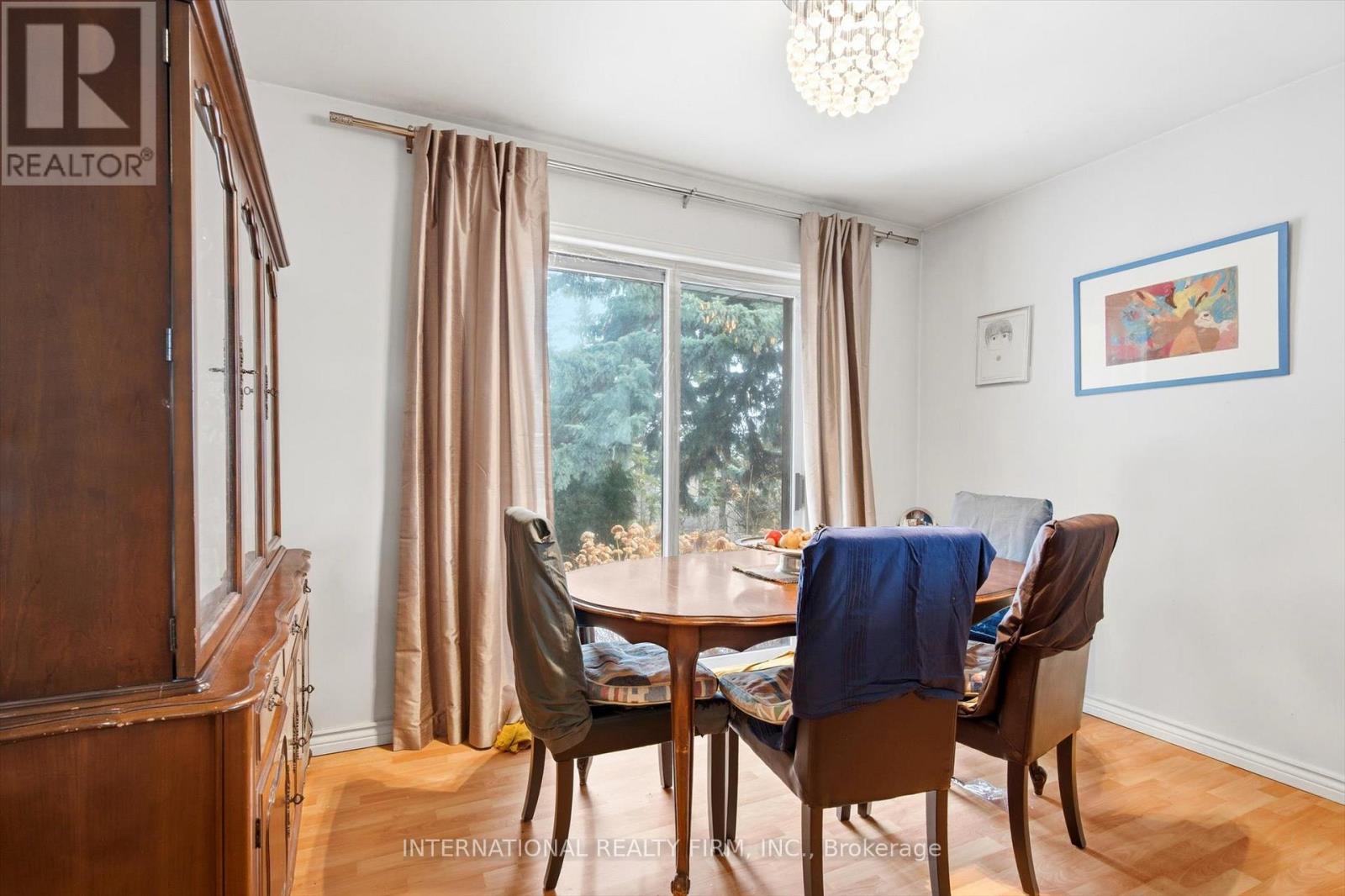 84 Hadrian Drive, Toronto, Ontario  M9W 1V4 - Photo 8 - W12894366