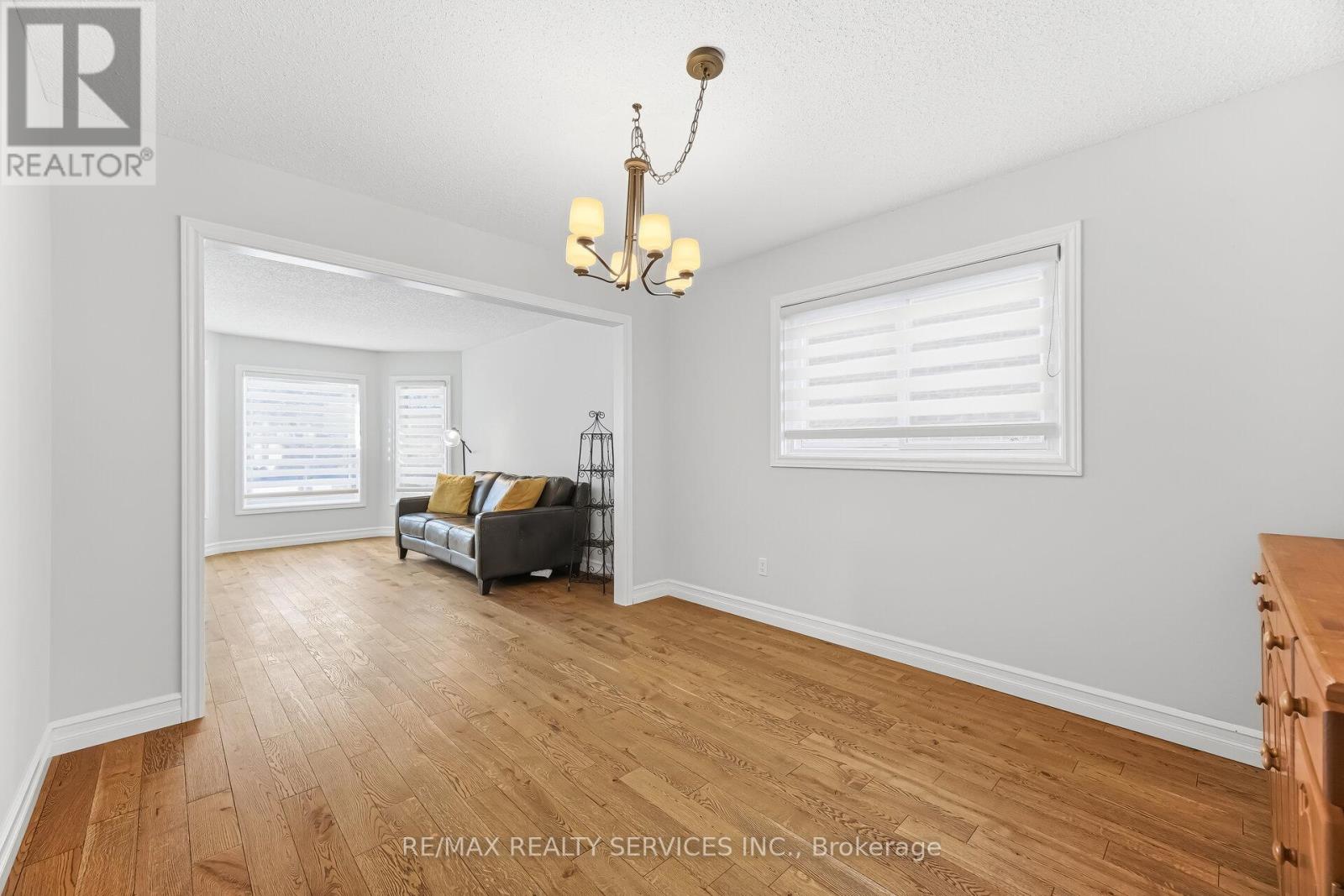 824 Drysdale Drive, Mississauga, Ontario  L5V 1X4 - Photo 20 - W12894384