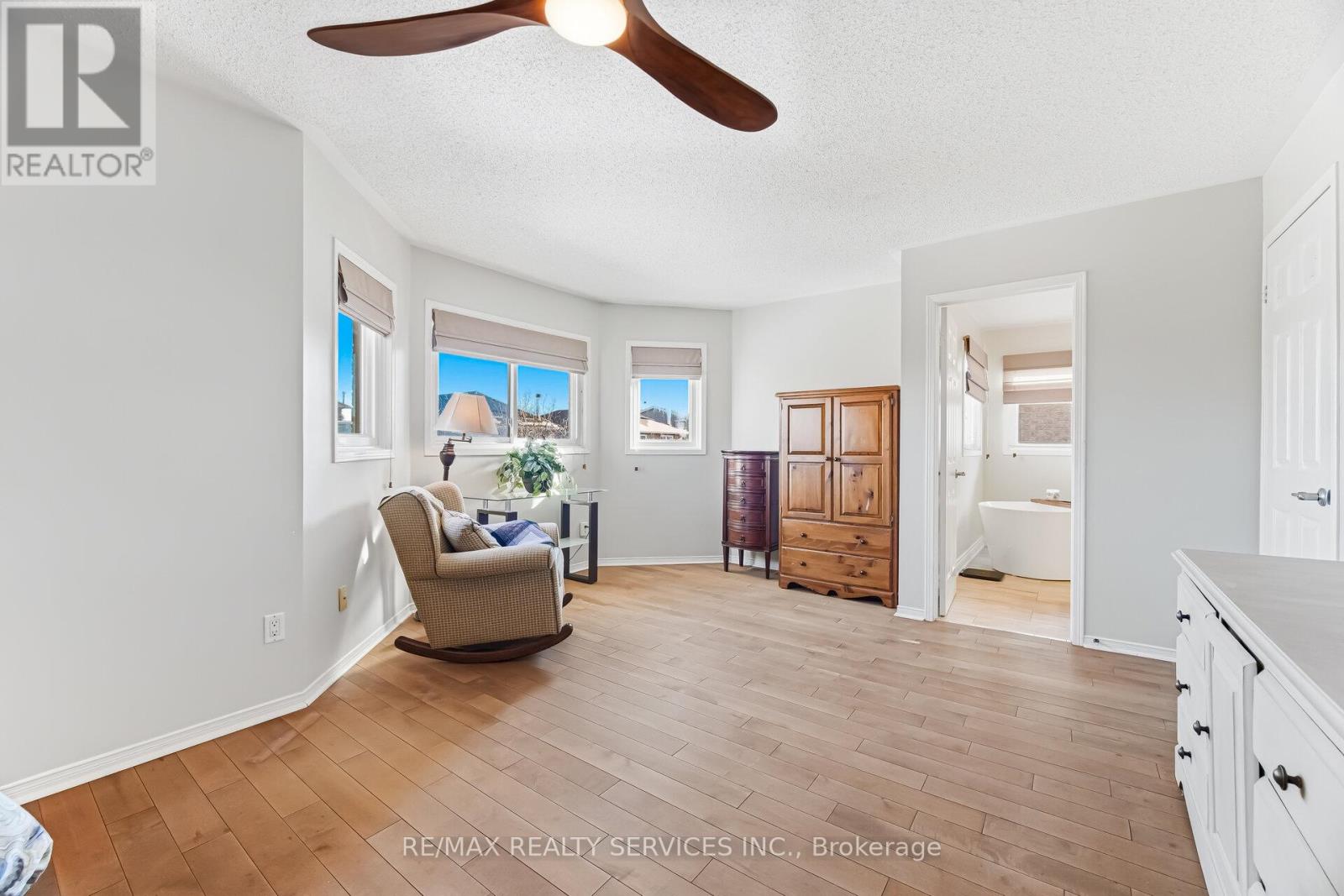 824 Drysdale Drive, Mississauga, Ontario  L5V 1X4 - Photo 30 - W12894384