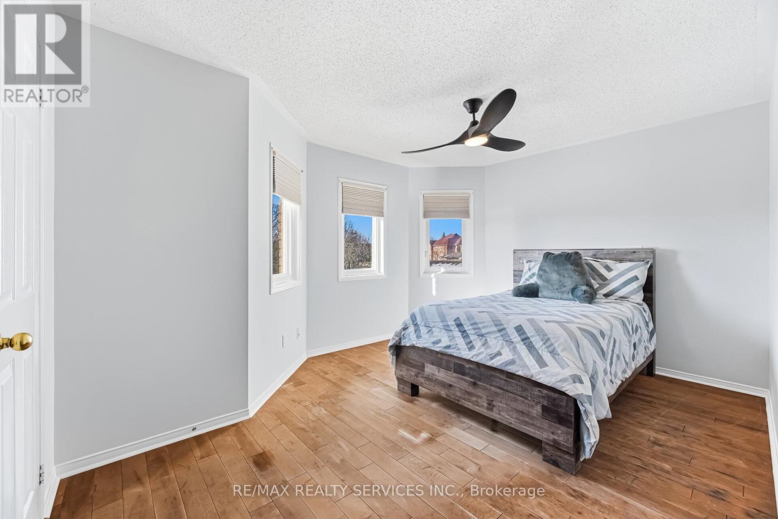 824 Drysdale Drive, Mississauga, Ontario  L5V 1X4 - Photo 36 - W12894384