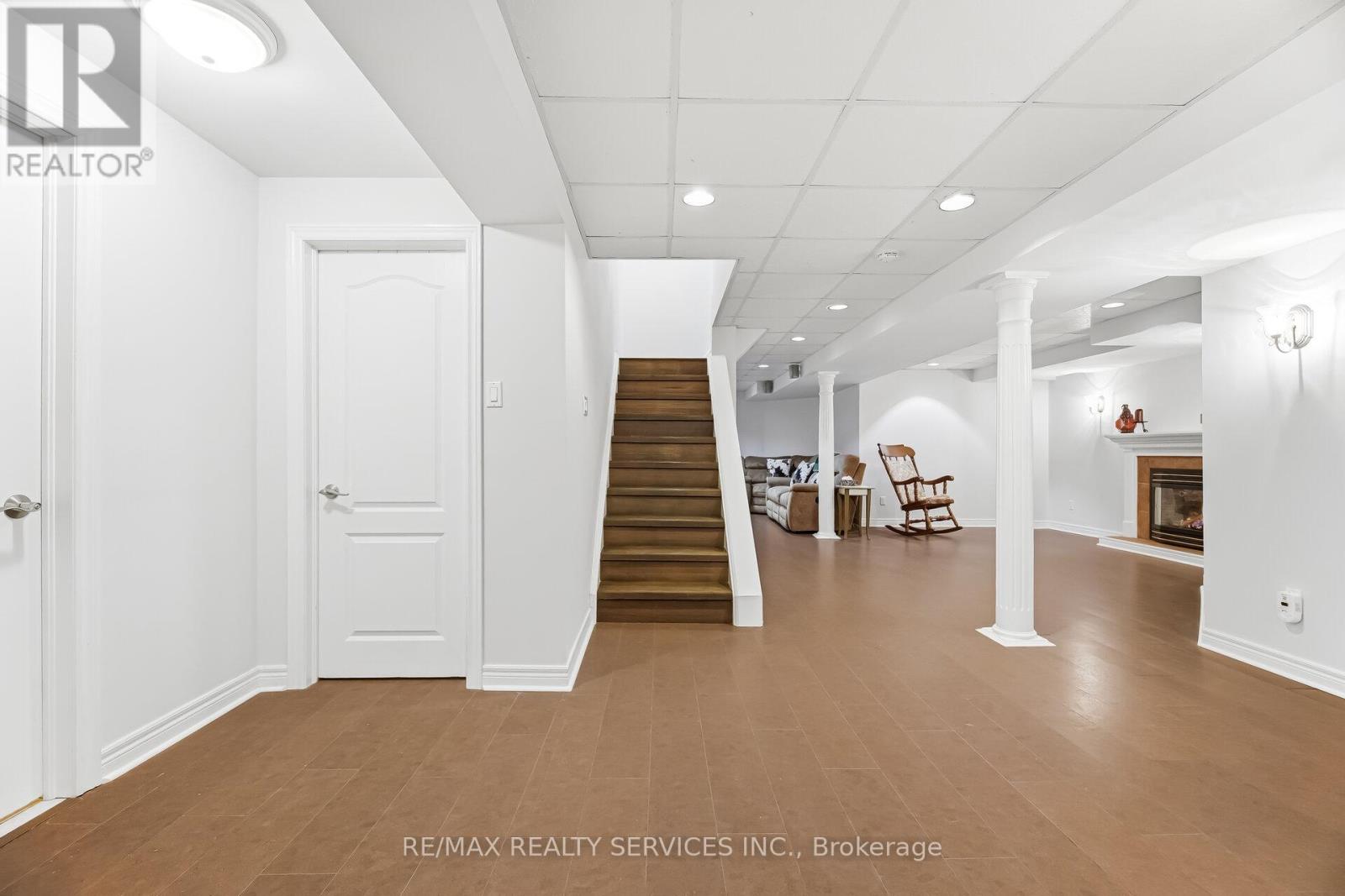 824 Drysdale Drive, Mississauga, Ontario  L5V 1X4 - Photo 42 - W12894384