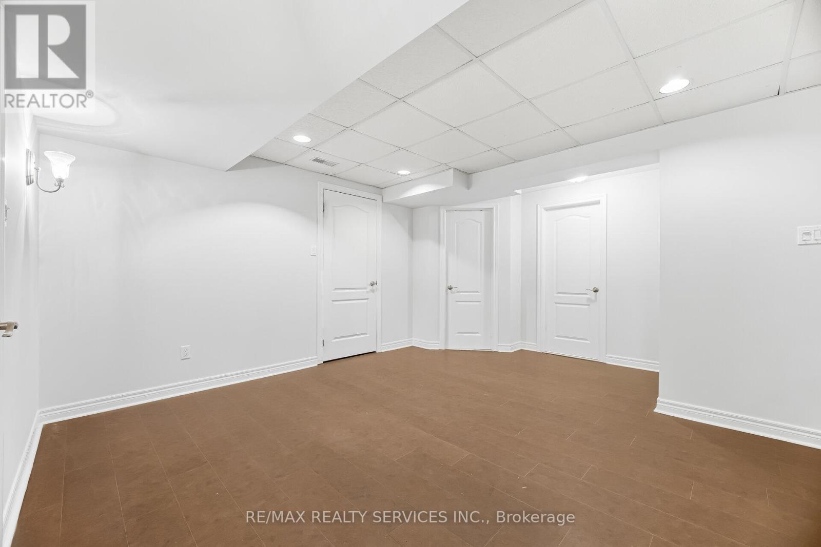 824 Drysdale Drive, Mississauga, Ontario  L5V 1X4 - Photo 44 - W12894384