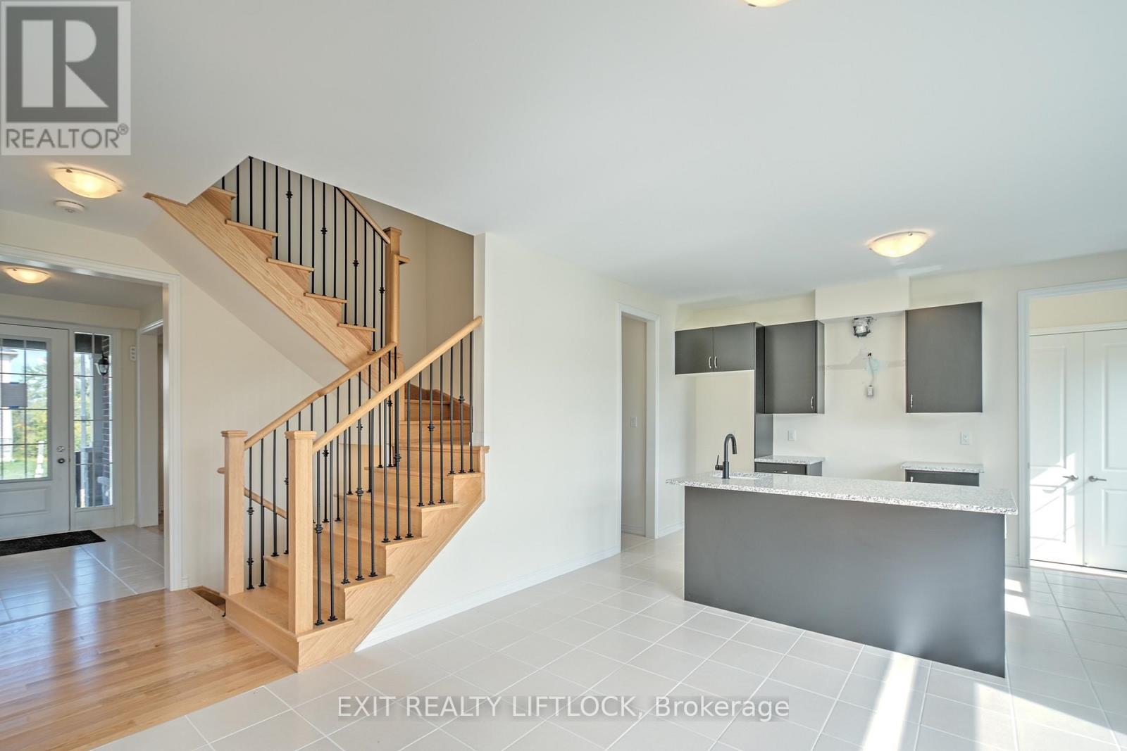 61 Golden Meadows Drive, Otonabee-South Monaghan, Ontario  K9J 0K8 - Photo 16 - X12891324