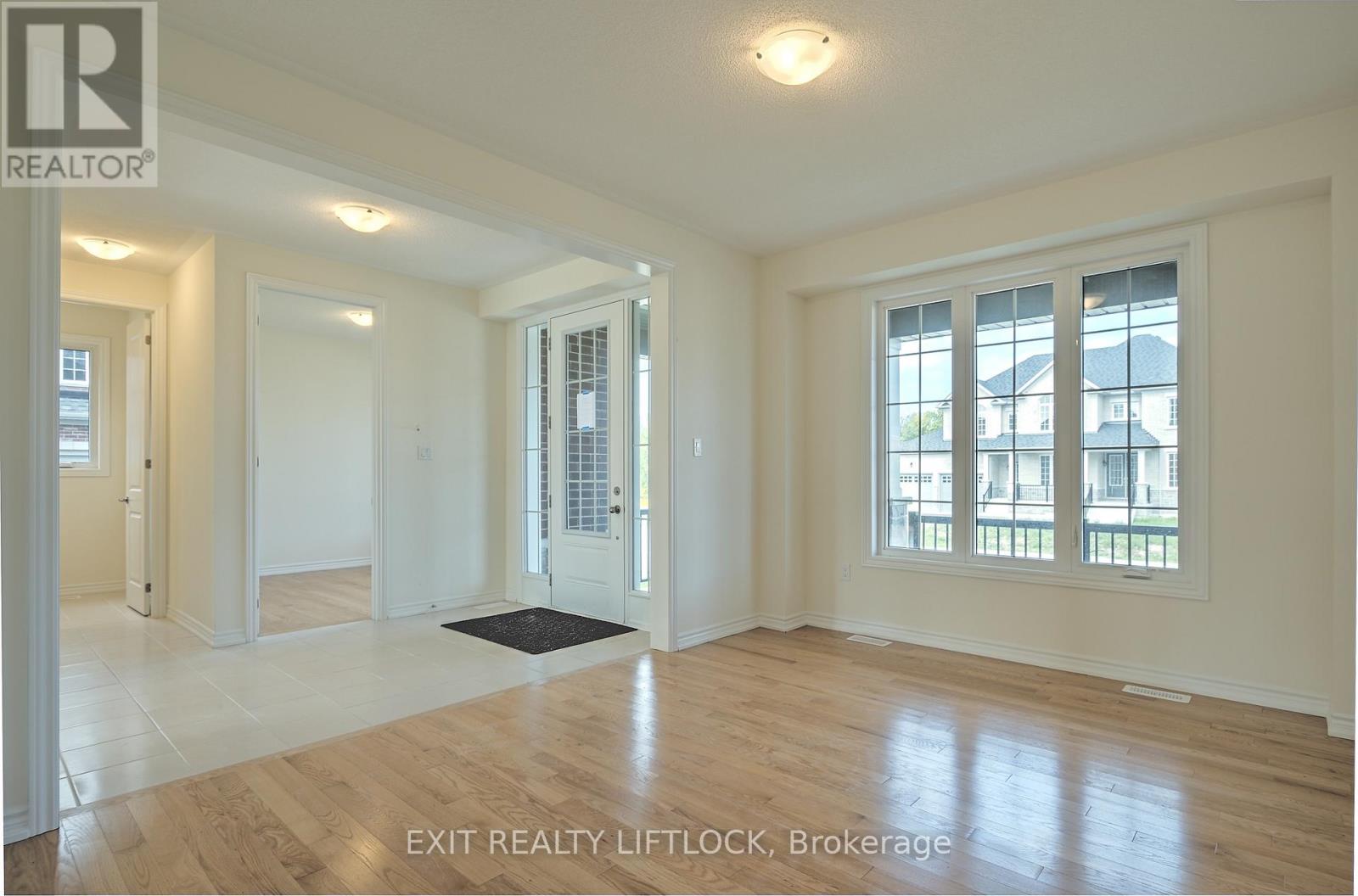 61 Golden Meadows Drive, Otonabee-South Monaghan, Ontario  K9J 0K8 - Photo 6 - X12891324