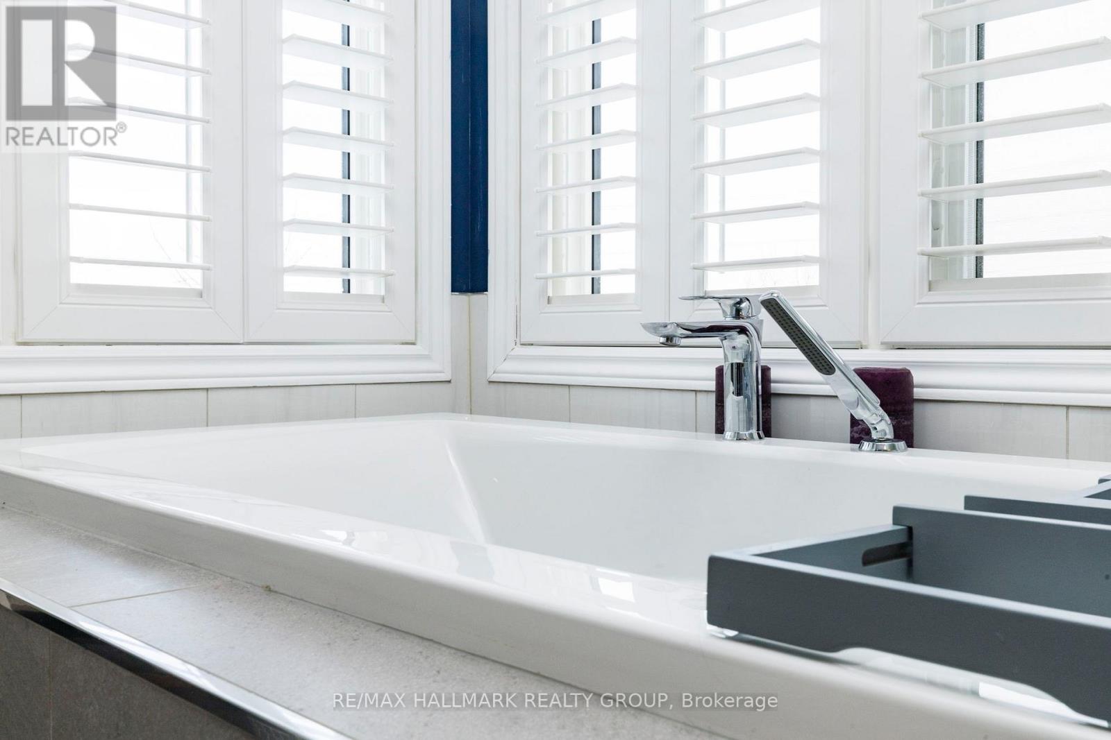 1421 Talcy Crescent, Ottawa, Ontario  K4A 3C6 - Photo 37 - X12894026