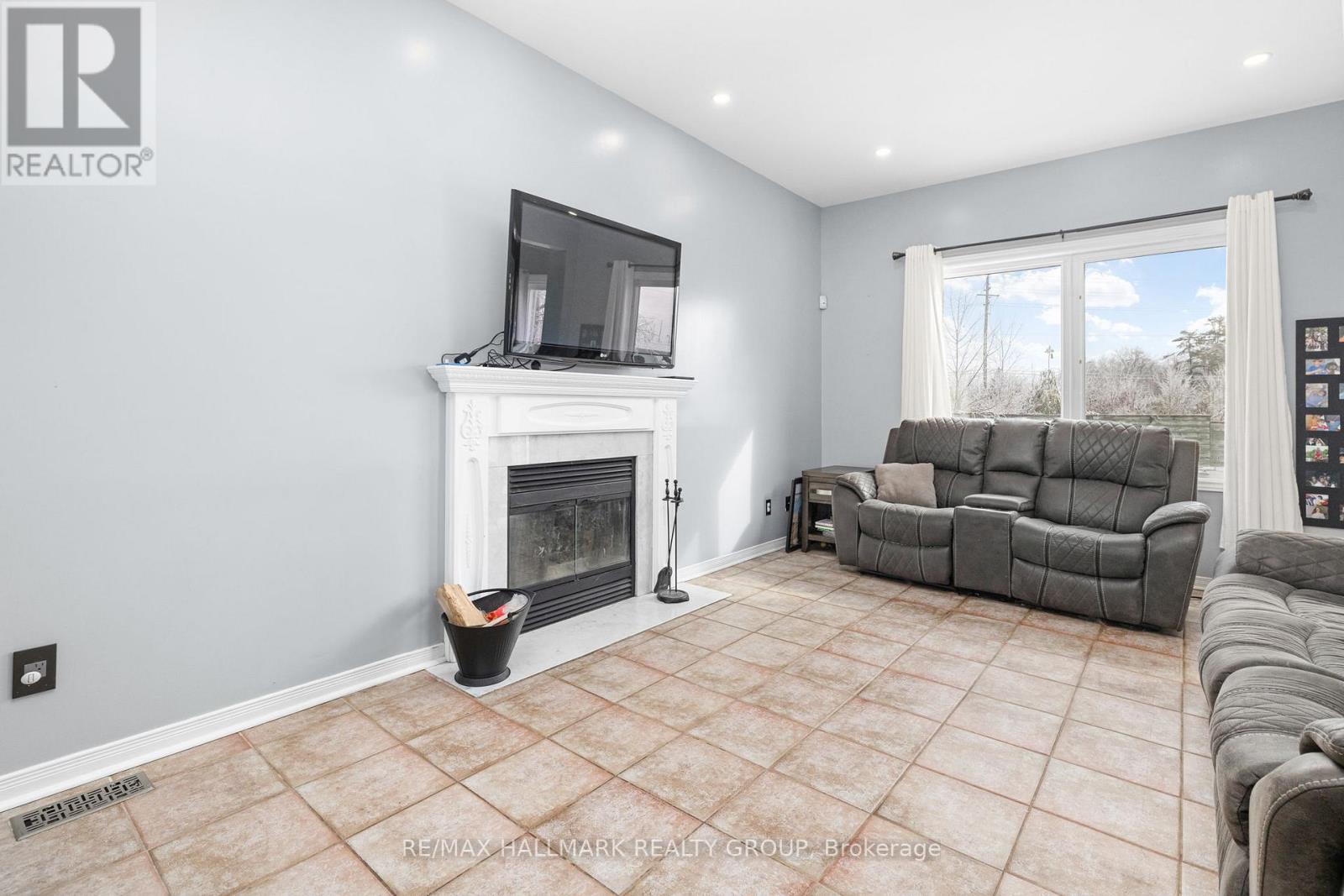 1421 Talcy Crescent, Ottawa, Ontario  K4A 3C6 - Photo 6 - X12894026