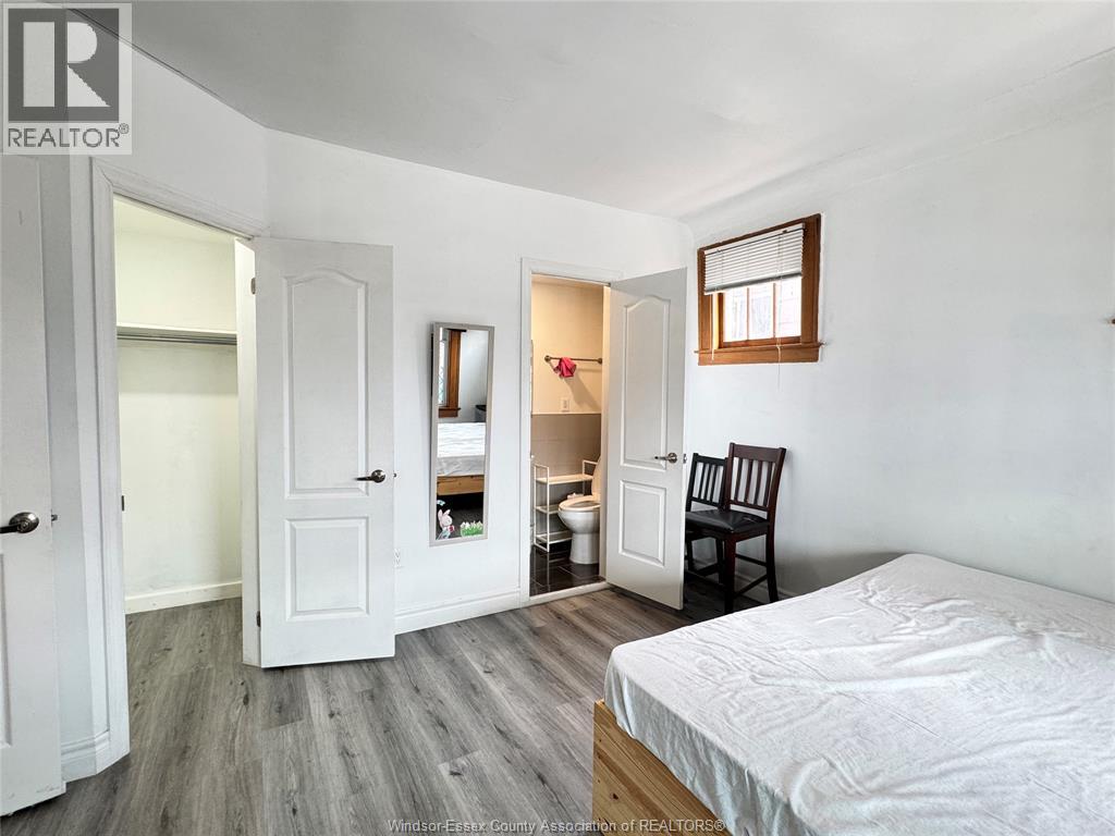 658 Rankin Avenue, Windsor, Ontario  N9B 2R9 - Photo 5 - 26005612