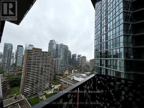 2006 - 55 Charles Street E, Toronto, Ontario  M4Y 1S9 - Photo 3 - C12892022