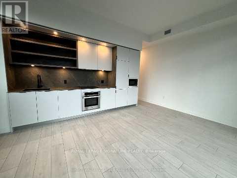 2006 - 55 Charles Street E, Toronto, Ontario  M4Y 1S9 - Photo 6 - C12892022