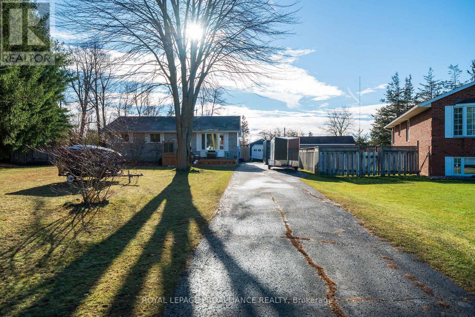 26 Dollar Crescent, Greater Napanee, Ontario  K7R 3K7 - Photo 32 - X12877152