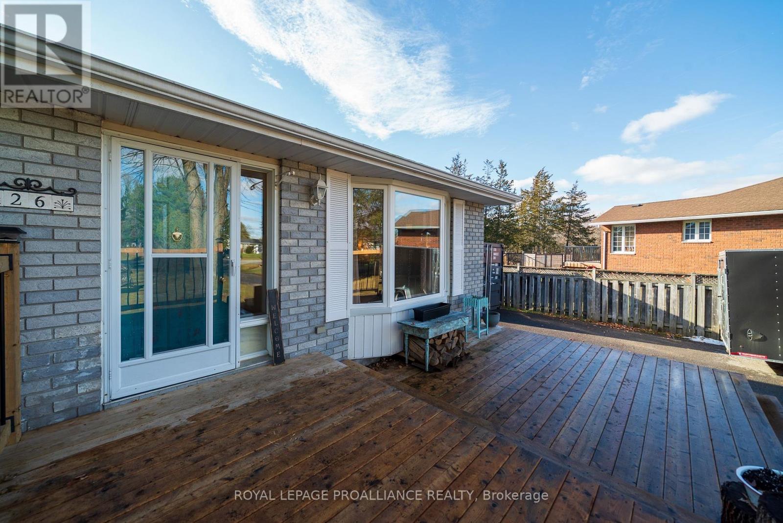 26 Dollar Crescent, Greater Napanee, Ontario  K7R 3K7 - Photo 33 - X12877152