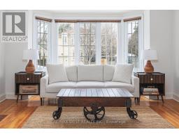 3 GLENROY AVENUE, Toronto, Ontario