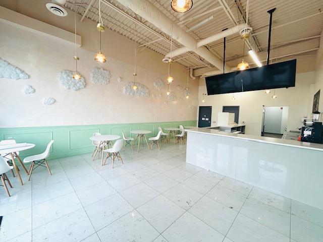 387  Parsons Rd Sw, Edmonton, Alberta  T6X 3B9 - Photo 2 - 44534190