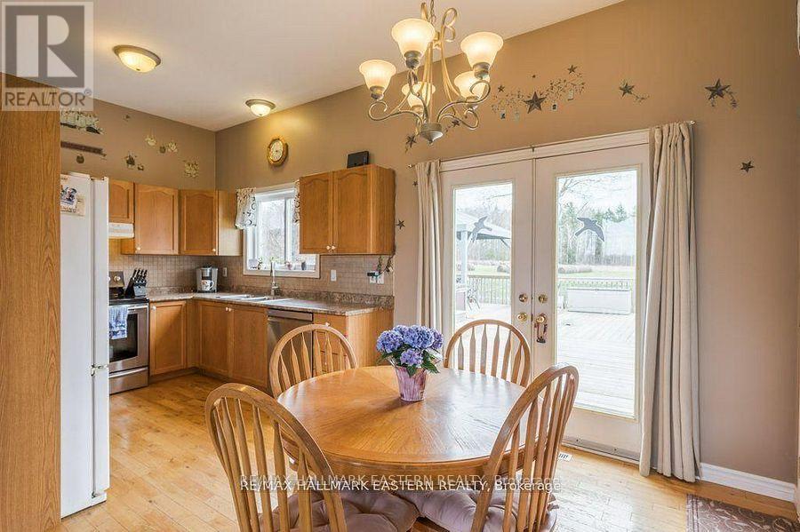 1755a Salem Road, Prince Edward County, Ontario  K0K 1T0 - Photo 12 - X12894400