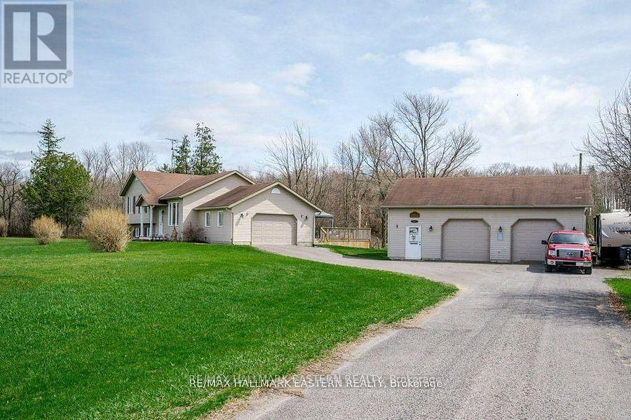 1755a Salem Road, Prince Edward County, Ontario  K0K 1T0 - Photo 3 - X12894400
