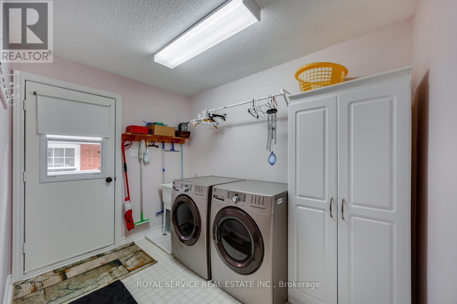 37 Russell Hill Road, Kawartha Lakes (Bobcaygeon), Ontario  K0M 1A0 - Photo 22 - X12894434