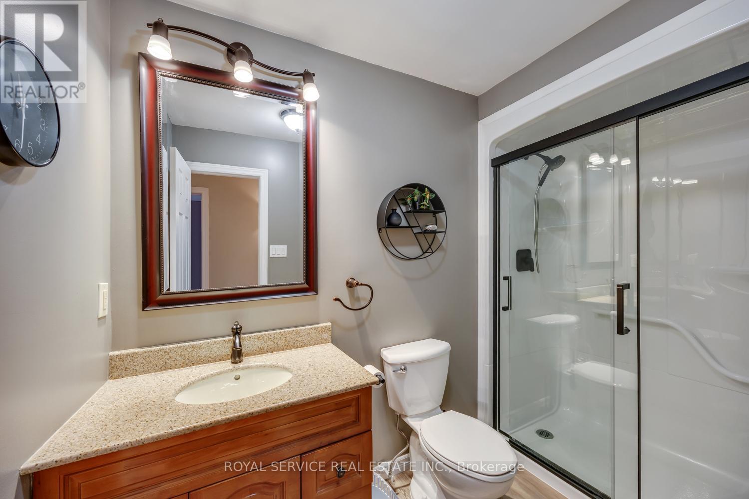 37 Russell Hill Road, Kawartha Lakes (Bobcaygeon), Ontario  K0M 1A0 - Photo 25 - X12894434