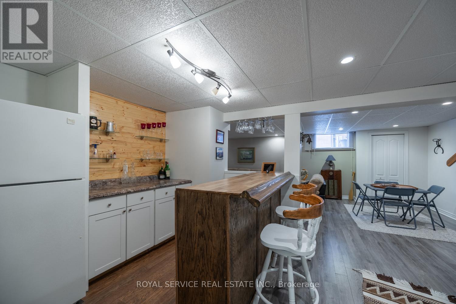 37 Russell Hill Road, Kawartha Lakes (Bobcaygeon), Ontario  K0M 1A0 - Photo 37 - X12894434