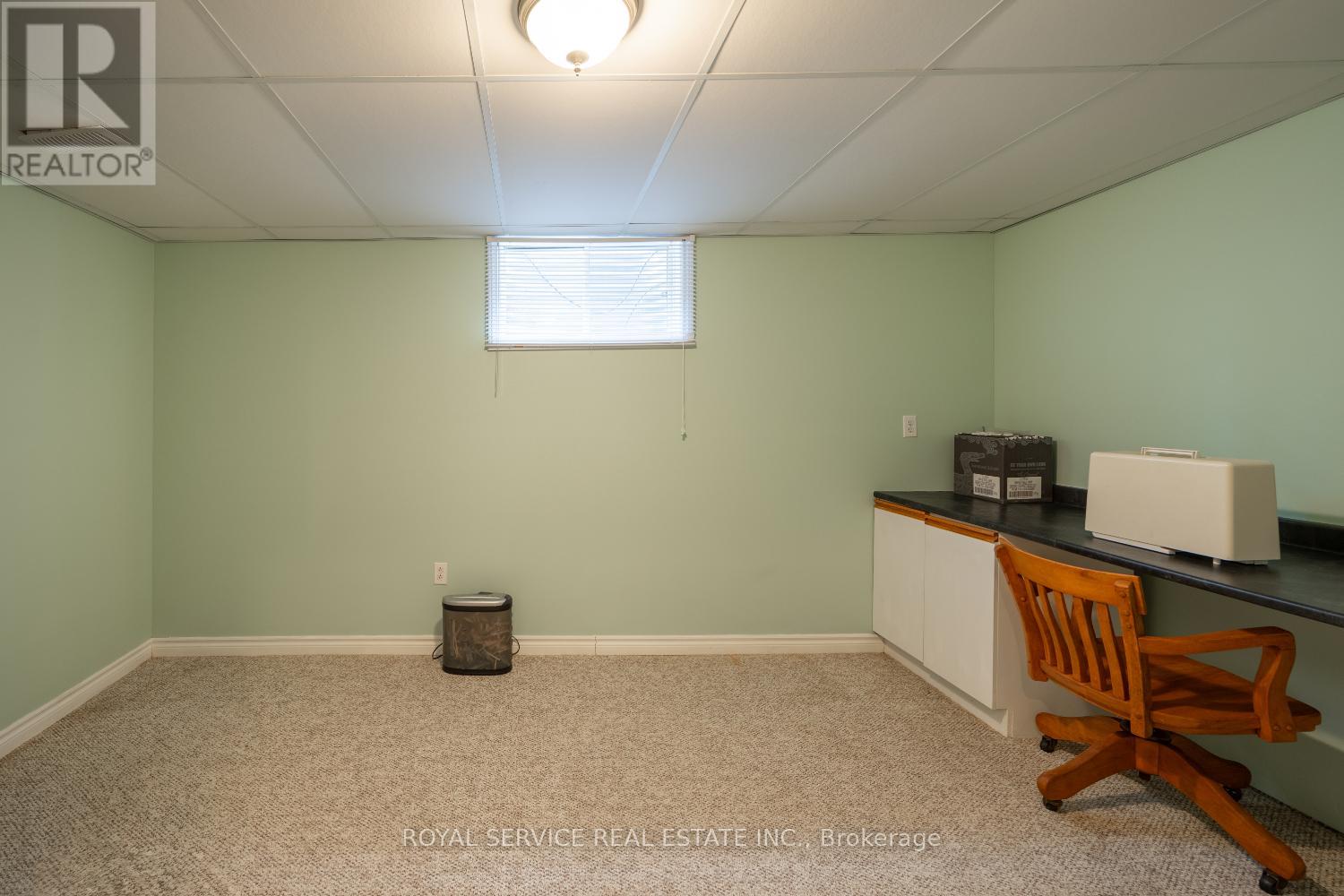 37 Russell Hill Road, Kawartha Lakes (Bobcaygeon), Ontario  K0M 1A0 - Photo 40 - X12894434