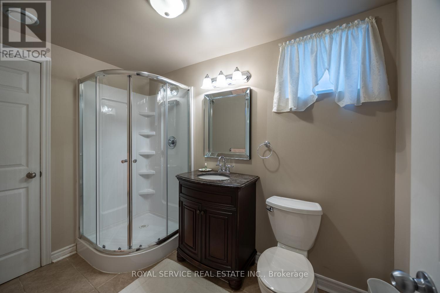 37 Russell Hill Road, Kawartha Lakes (Bobcaygeon), Ontario  K0M 1A0 - Photo 41 - X12894434