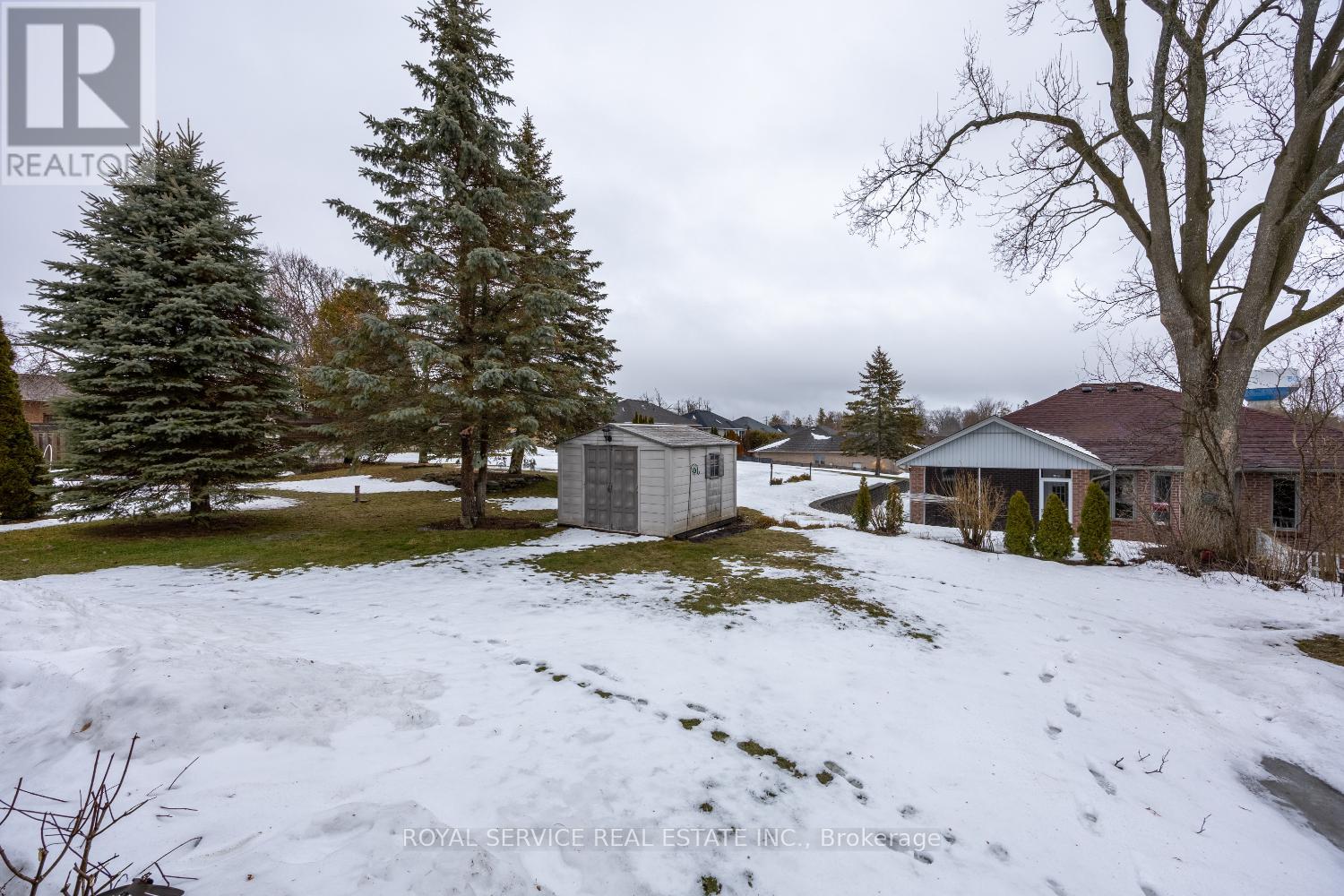 37 Russell Hill Road, Kawartha Lakes (Bobcaygeon), Ontario  K0M 1A0 - Photo 49 - X12894434