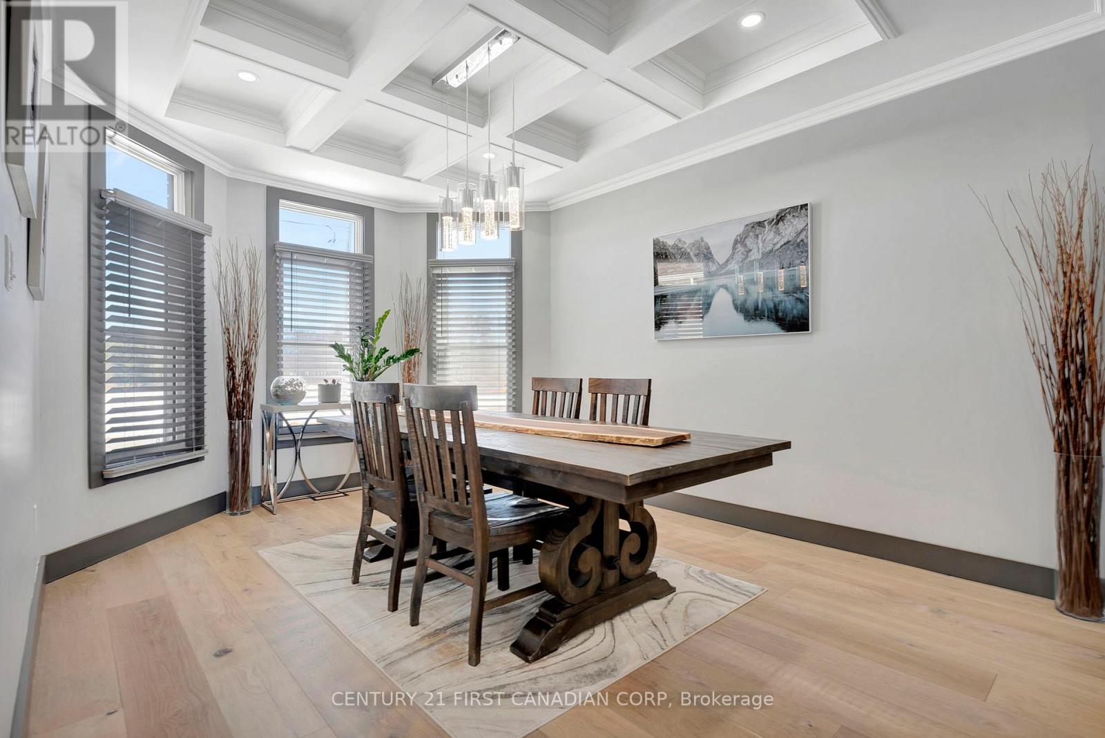 5 Falkland Road, Brant (Paris), Ontario  N0J 1V0 - Photo 14 - X12894404