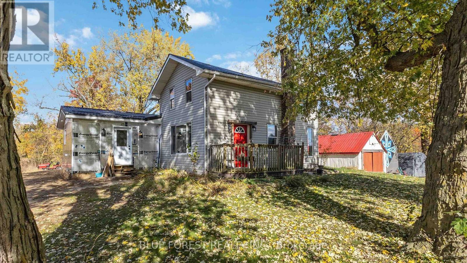 22378 Allen Road, Strathroy-Caradoc, Ontario  N0L 1W0 - Photo 1 - X12894444