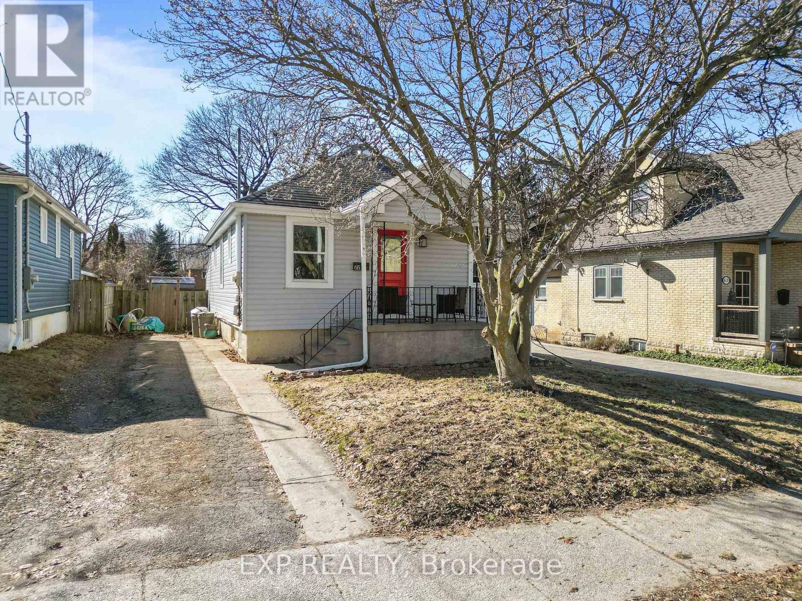 65 Jacqueline Street, London South (South I), Ontario  N5Z 3P8 - Photo 2 - X12894454