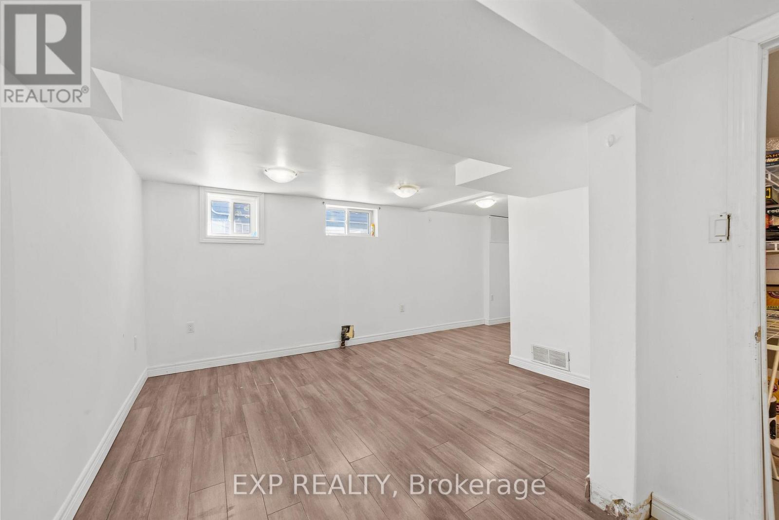 65 Jacqueline Street, London South (South I), Ontario  N5Z 3P8 - Photo 8 - X12894454