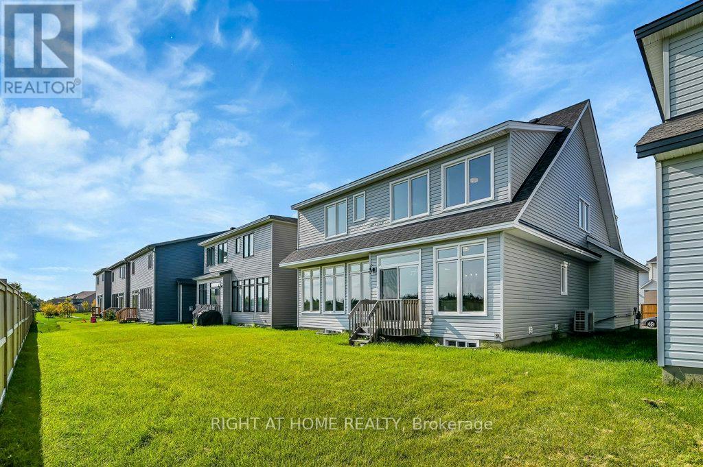 844 Snowdrop Crescent, Ottawa, Ontario  K1T 0X7 - Photo 20 - X12894410