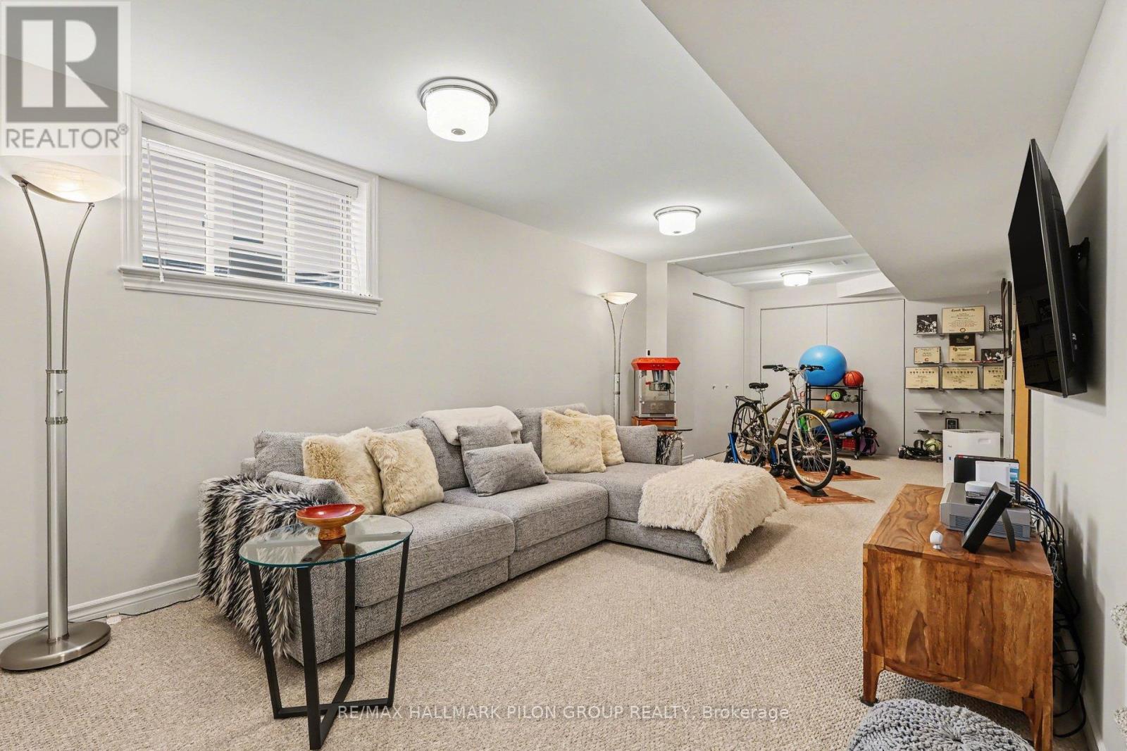 811 Tewin Circle, Ottawa, Ontario  K4A 1K3 - Photo 15 - X12894504