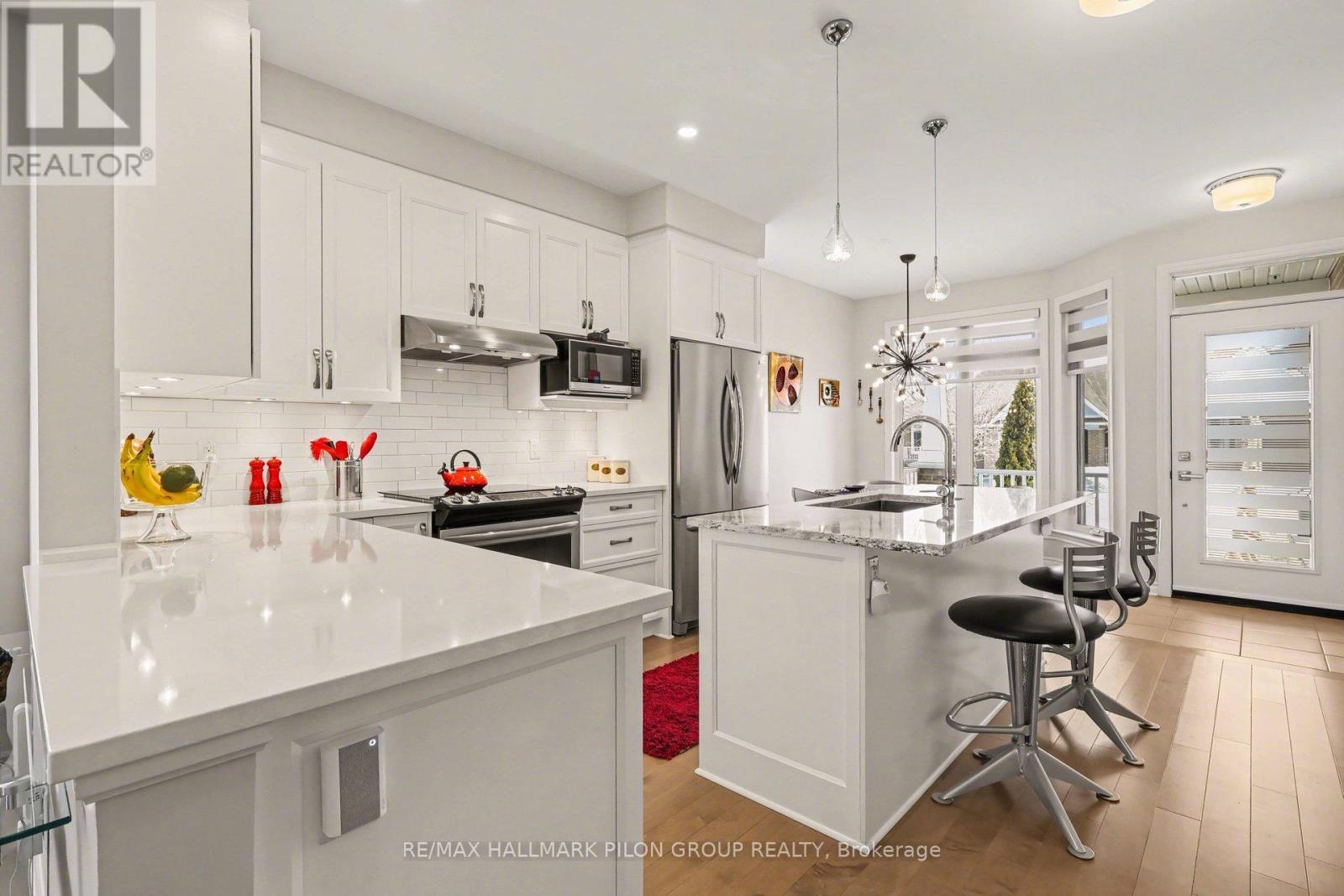 811 Tewin Circle, Ottawa, Ontario  K4A 1K3 - Photo 4 - X12894504