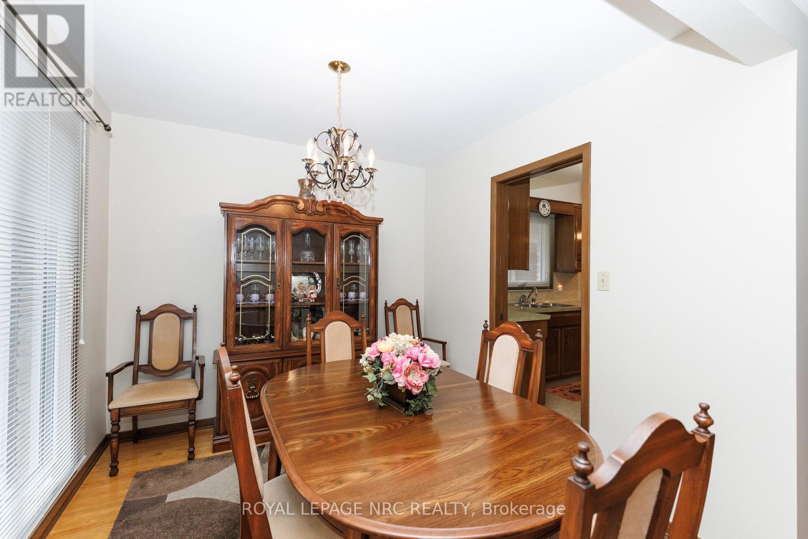 6852 Corwin Crescent, Niagara Falls, Ontario  L2G 2M7 - Photo 11 - X12894426