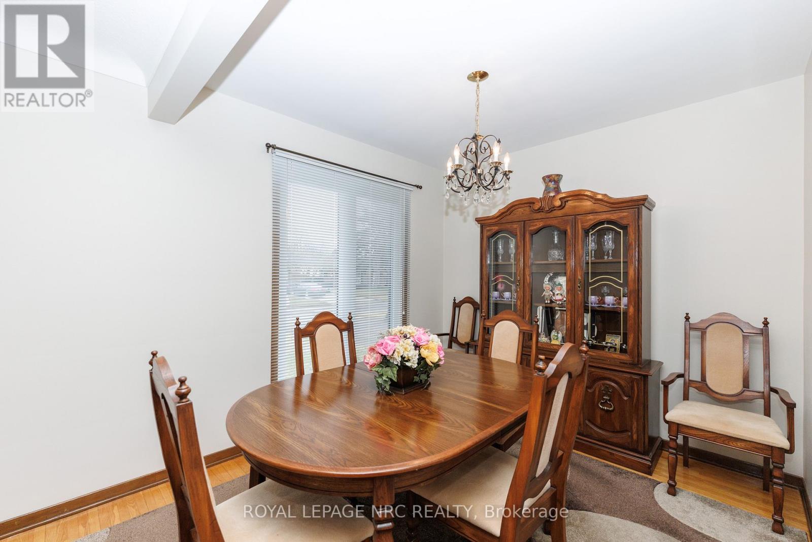 6852 Corwin Crescent, Niagara Falls, Ontario  L2G 2M7 - Photo 12 - X12894426