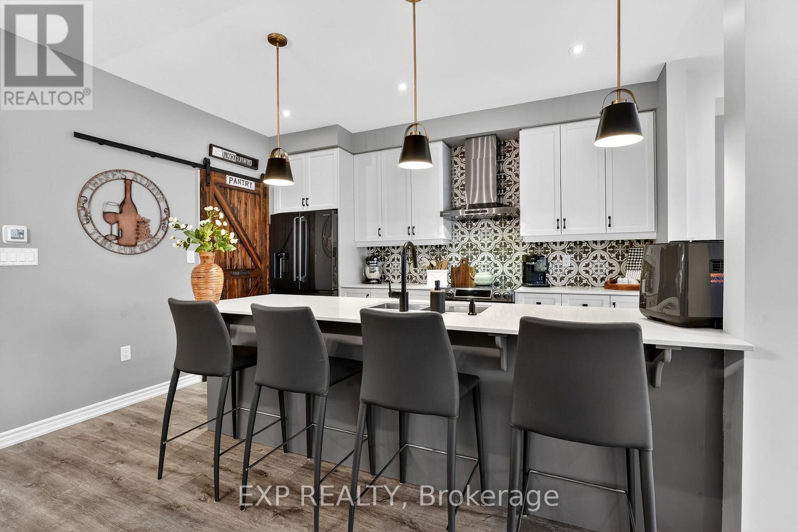 4037 Crown Street, Lincoln, Ontario  L3J 0S2 - Photo 6 - X12894468