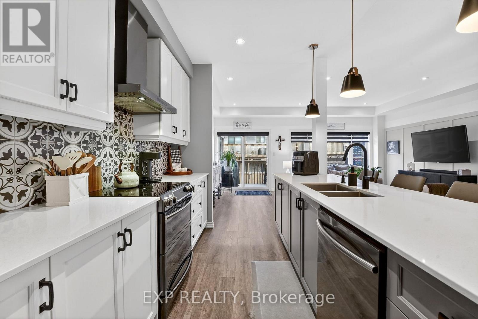 4037 Crown Street, Lincoln, Ontario  L3J 0S2 - Photo 9 - X12894468