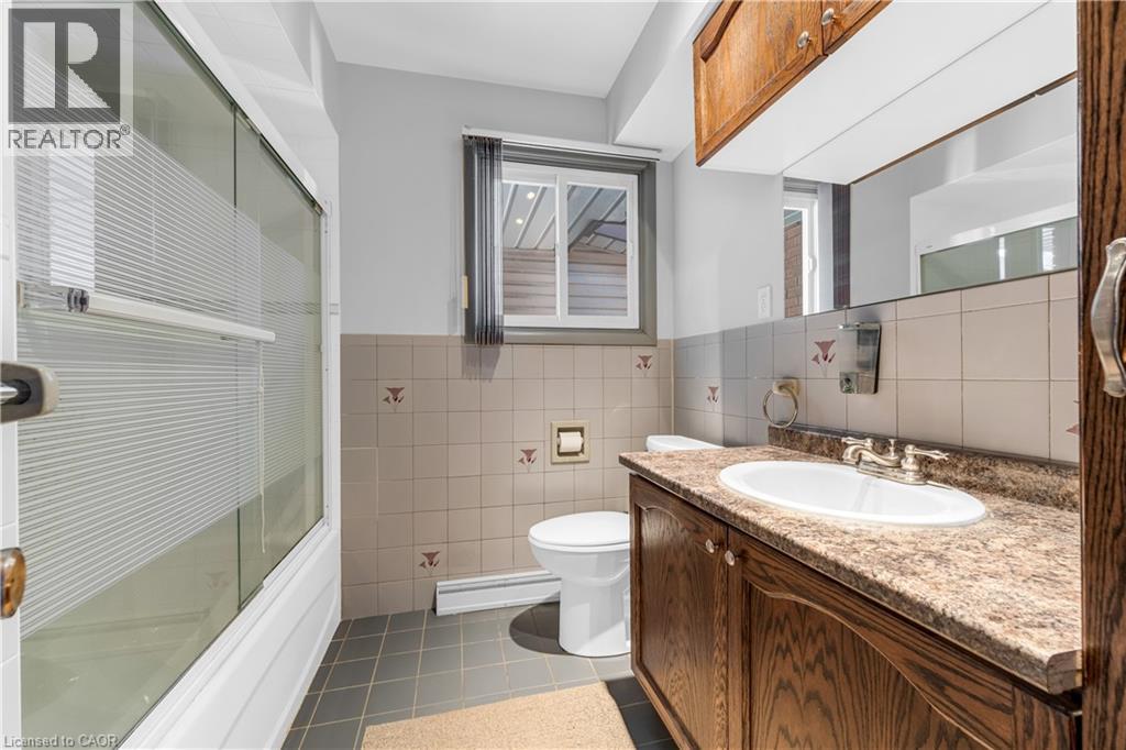 25 Armour Drive, Welland, Ontario  L3C 2P1 - Photo 15 - 40805874