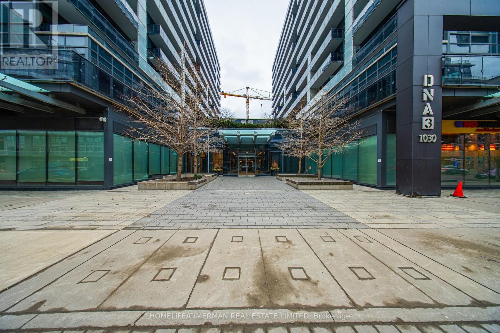 426 - 1030 KING STREET W, Toronto, Ontario