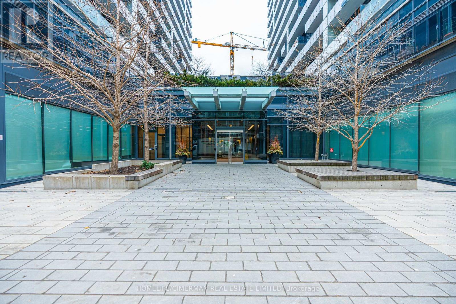 426 - 1030 King Street W, Toronto, Ontario  M6K 0B4 - Photo 2 - C12894396