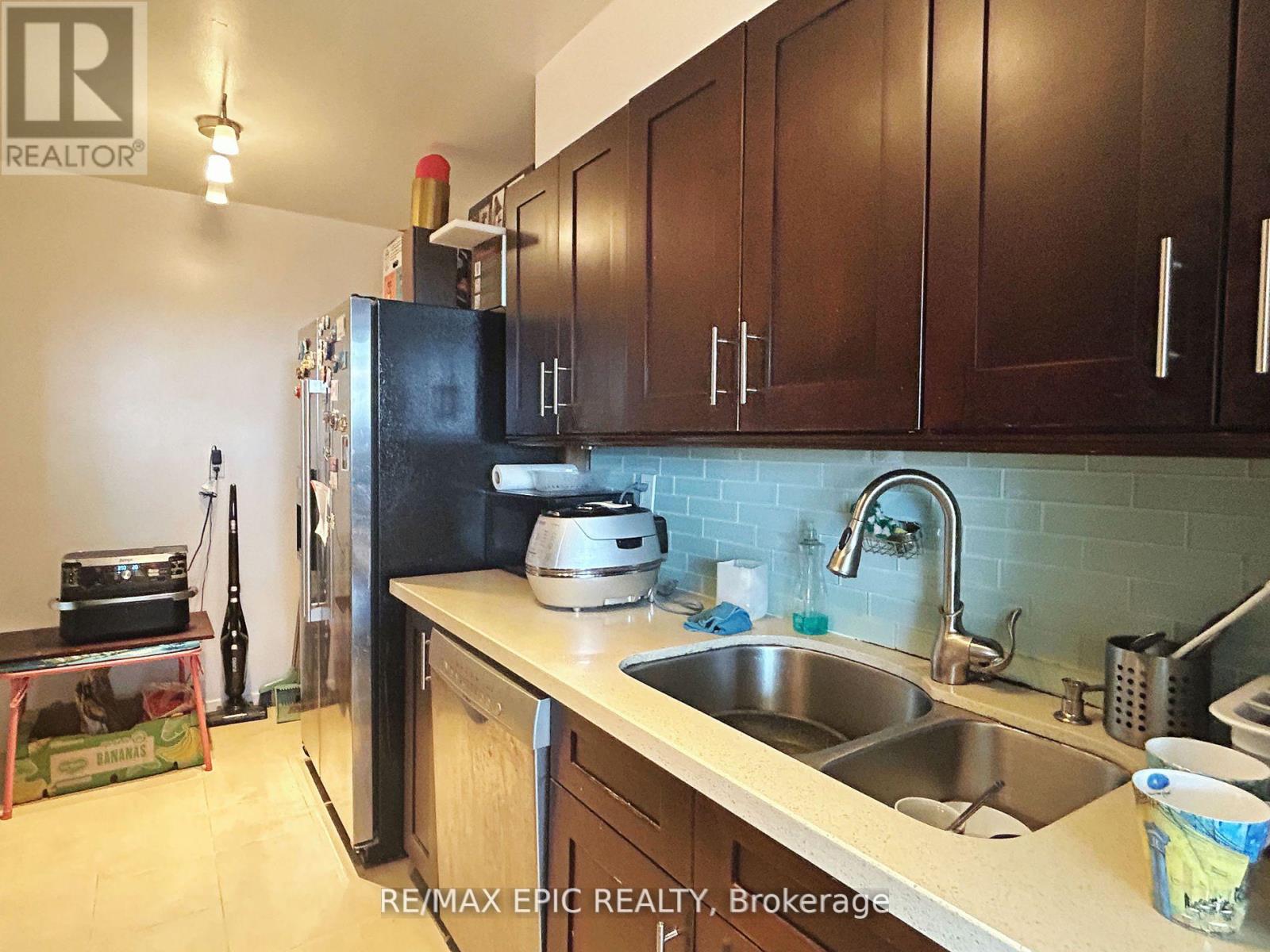 908 - 350 Seneca Hill Drive, Toronto, Ontario  M2J 4S7 - Photo 9 - C12894436