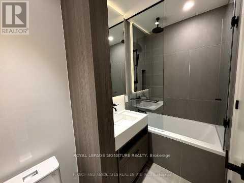 2006 - 55 Charles Street E, Toronto, Ontario  M4Y 1S9 - Photo 10 - C12892022