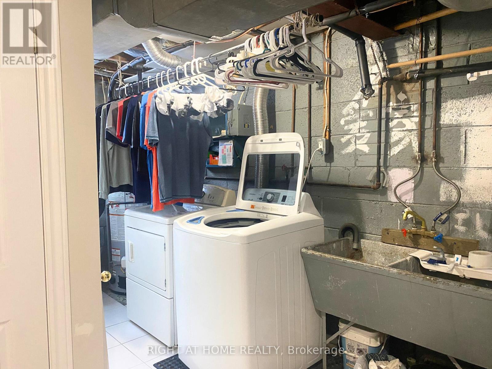 52 Bonnechere Crescent, Toronto, Ontario  M1K 4Z3 - Photo 14 - E12894480