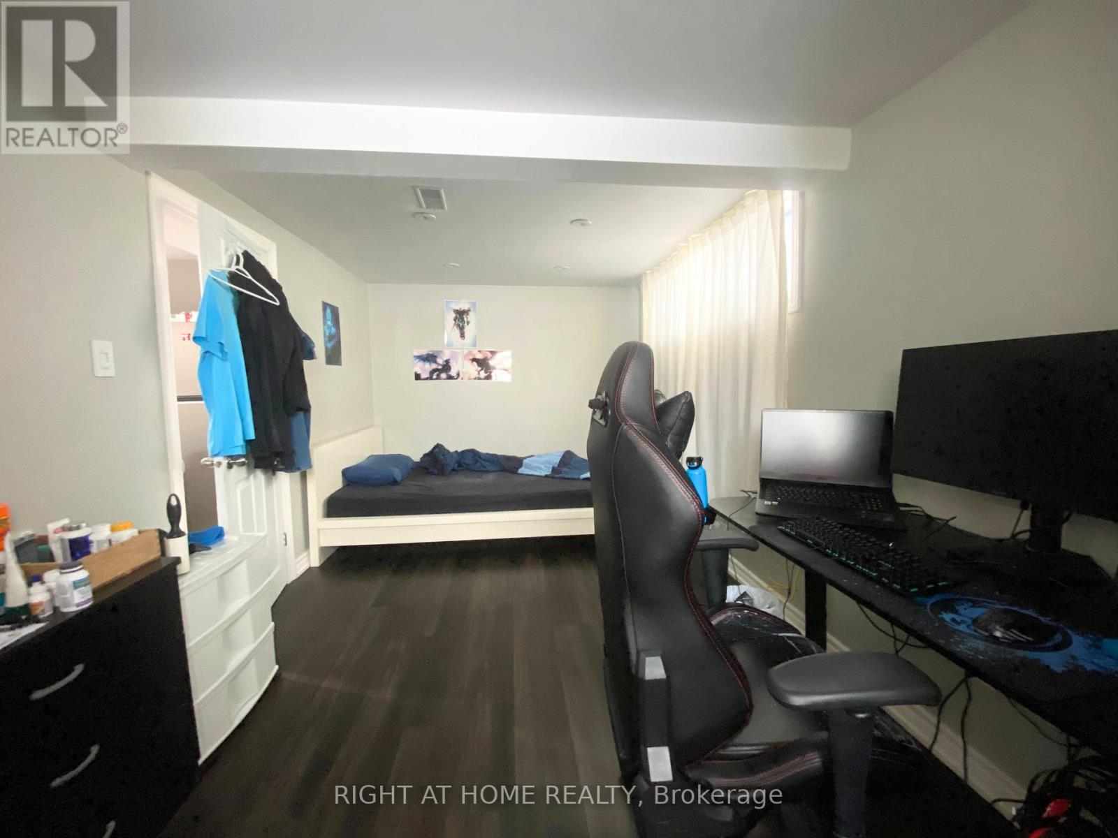 52 Bonnechere Crescent, Toronto, Ontario  M1K 4Z3 - Photo 15 - E12894480