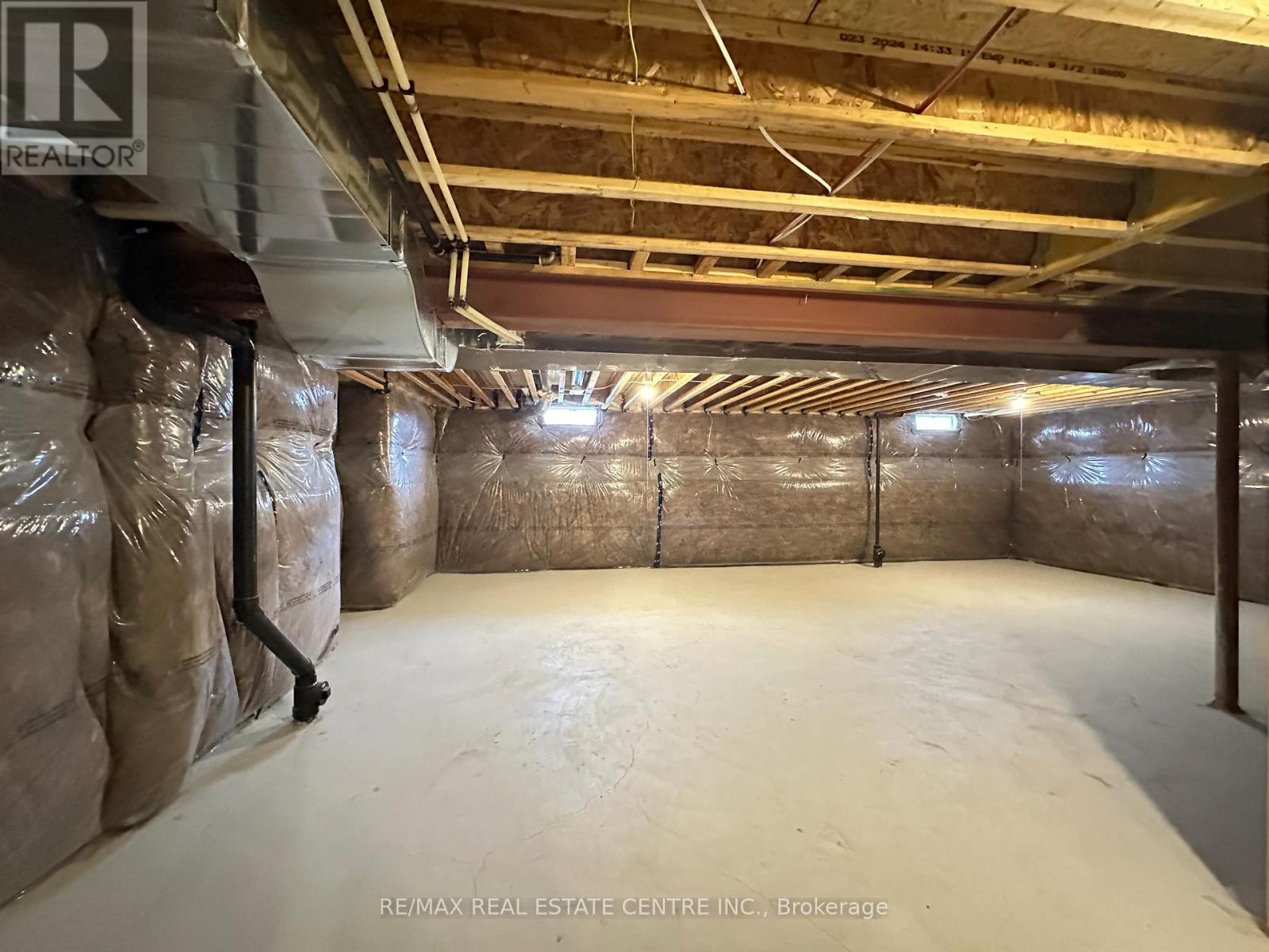 70 Wakefield Boulevard, Essa (Angus), Ontario  L3W 0L9 - Photo 30 - N12894422