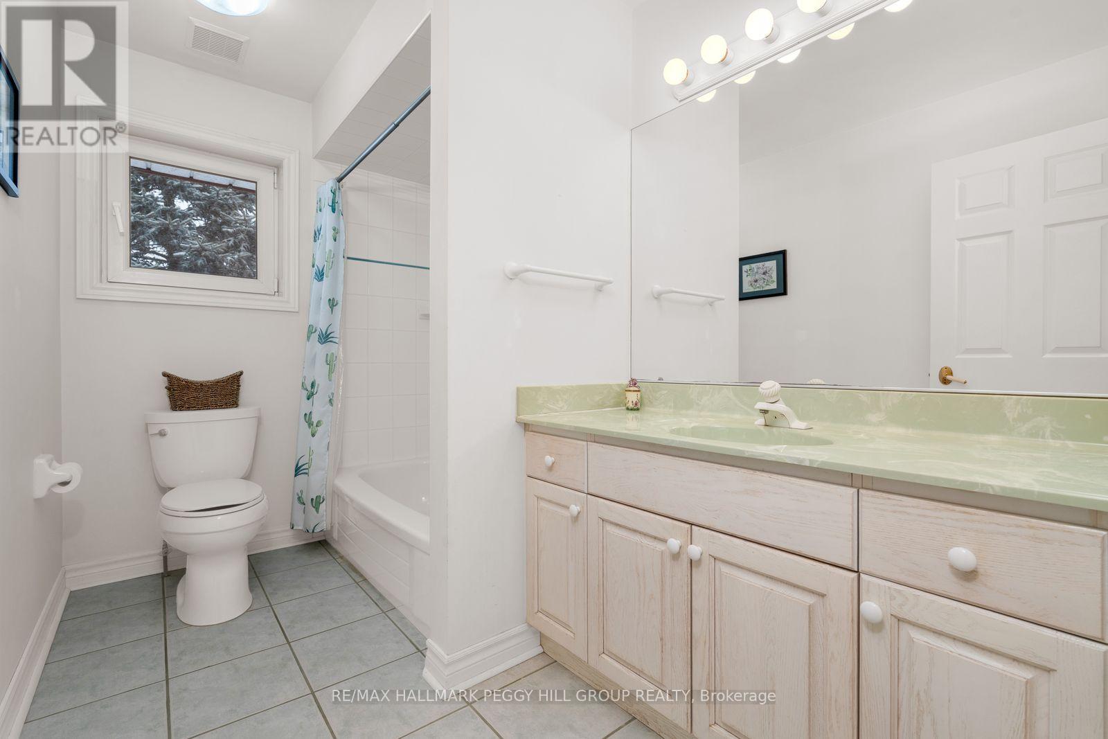 172 Duck Bay Road, Tay, Ontario  L0K 2C0 - Photo 12 - S12894474