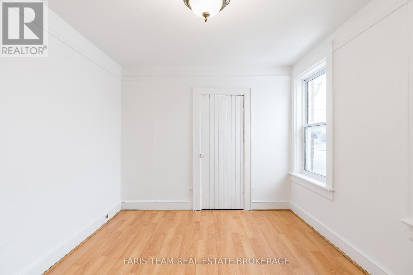 240 Laclie Street, Orillia, Ontario  L3V 4N6 - Photo 21 - S12894478