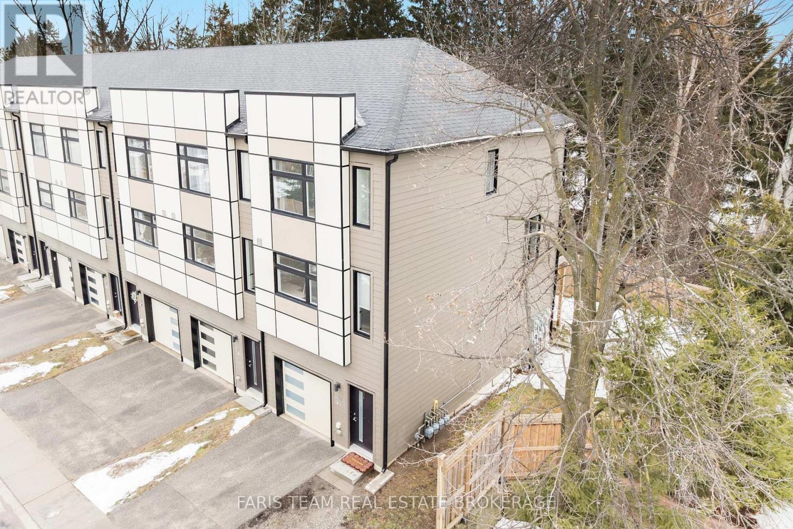 52 - 540 ESSA ROAD, barrie (holly), Ontario