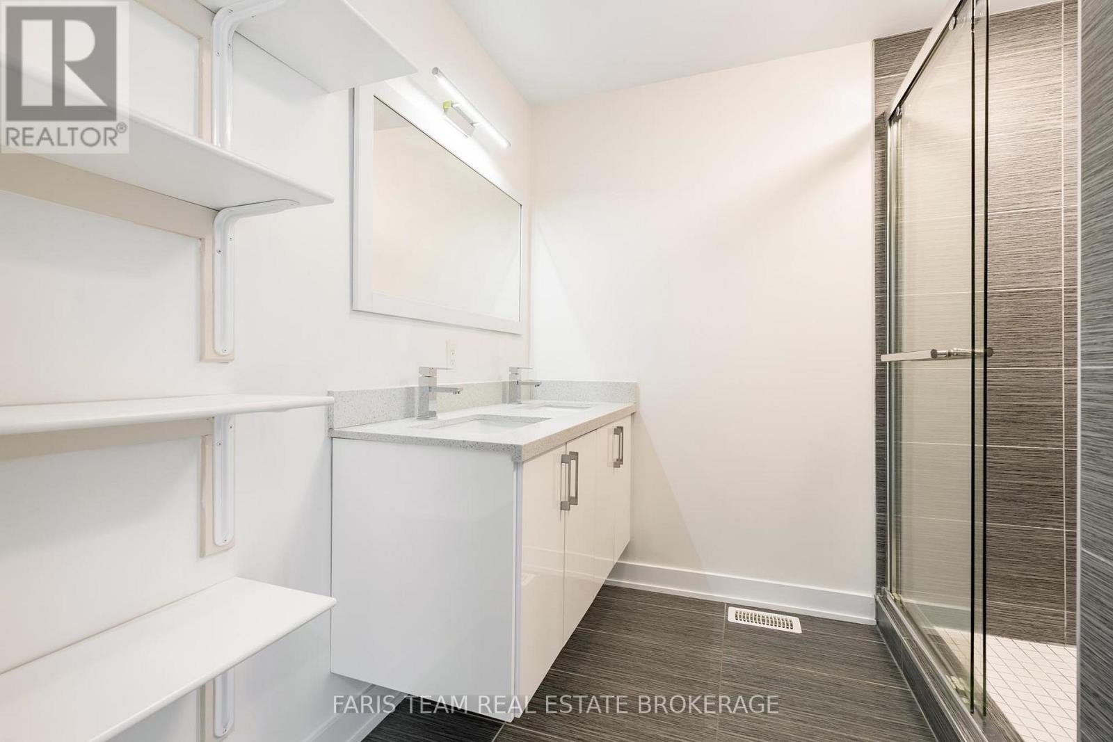 52 - 540 Essa Road, Barrie (Holly), Ontario  L4N 9E5 - Photo 15 - S12894492