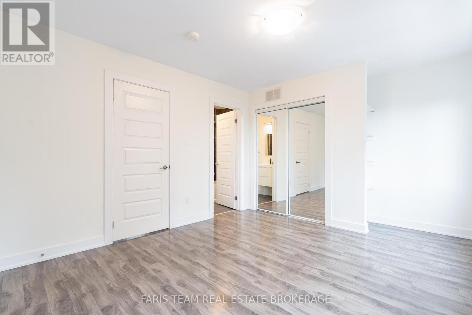 52 - 540 Essa Road, Barrie (Holly), Ontario  L4N 9E5 - Photo 18 - S12894492