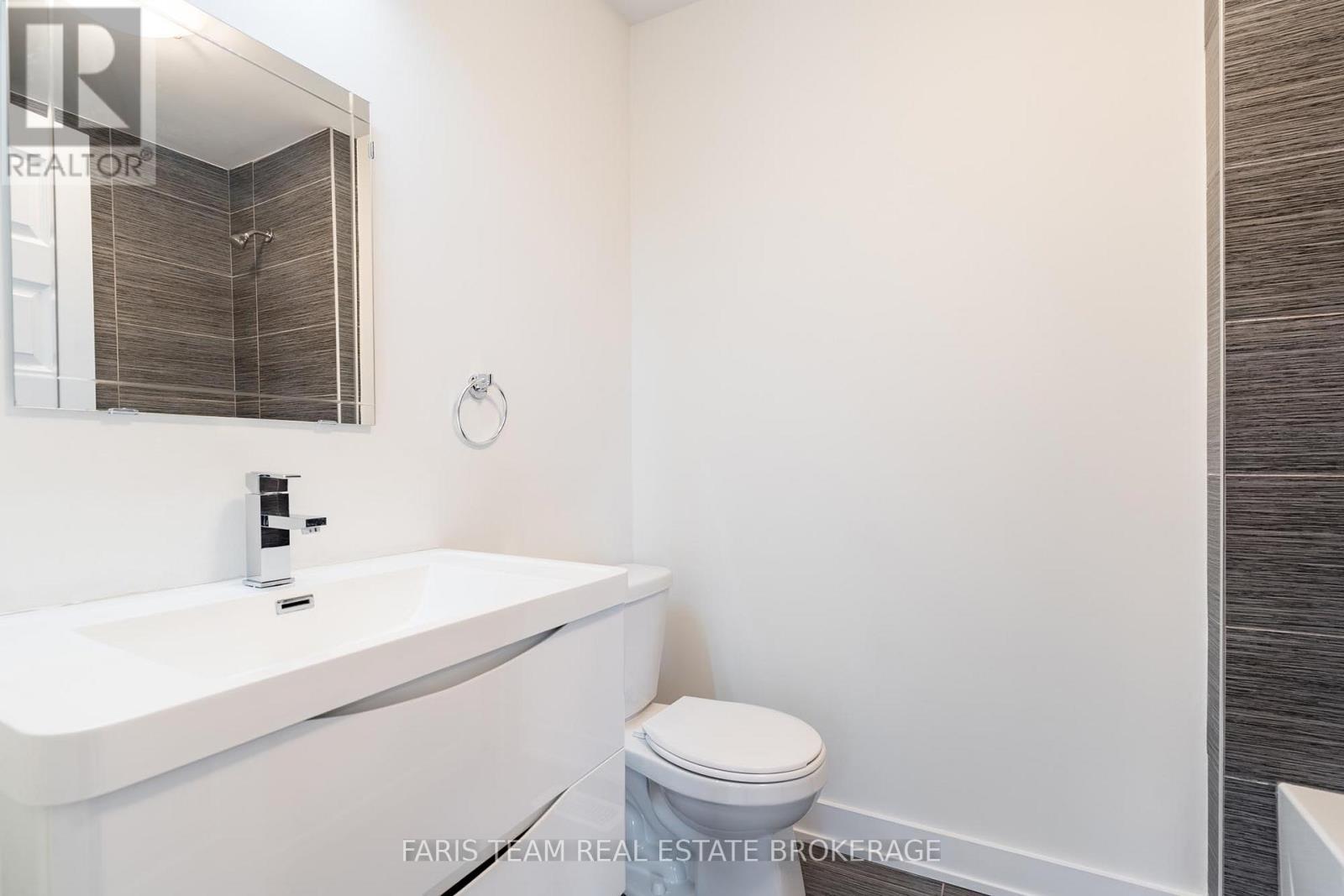 52 - 540 Essa Road, Barrie (Holly), Ontario  L4N 9E5 - Photo 19 - S12894492